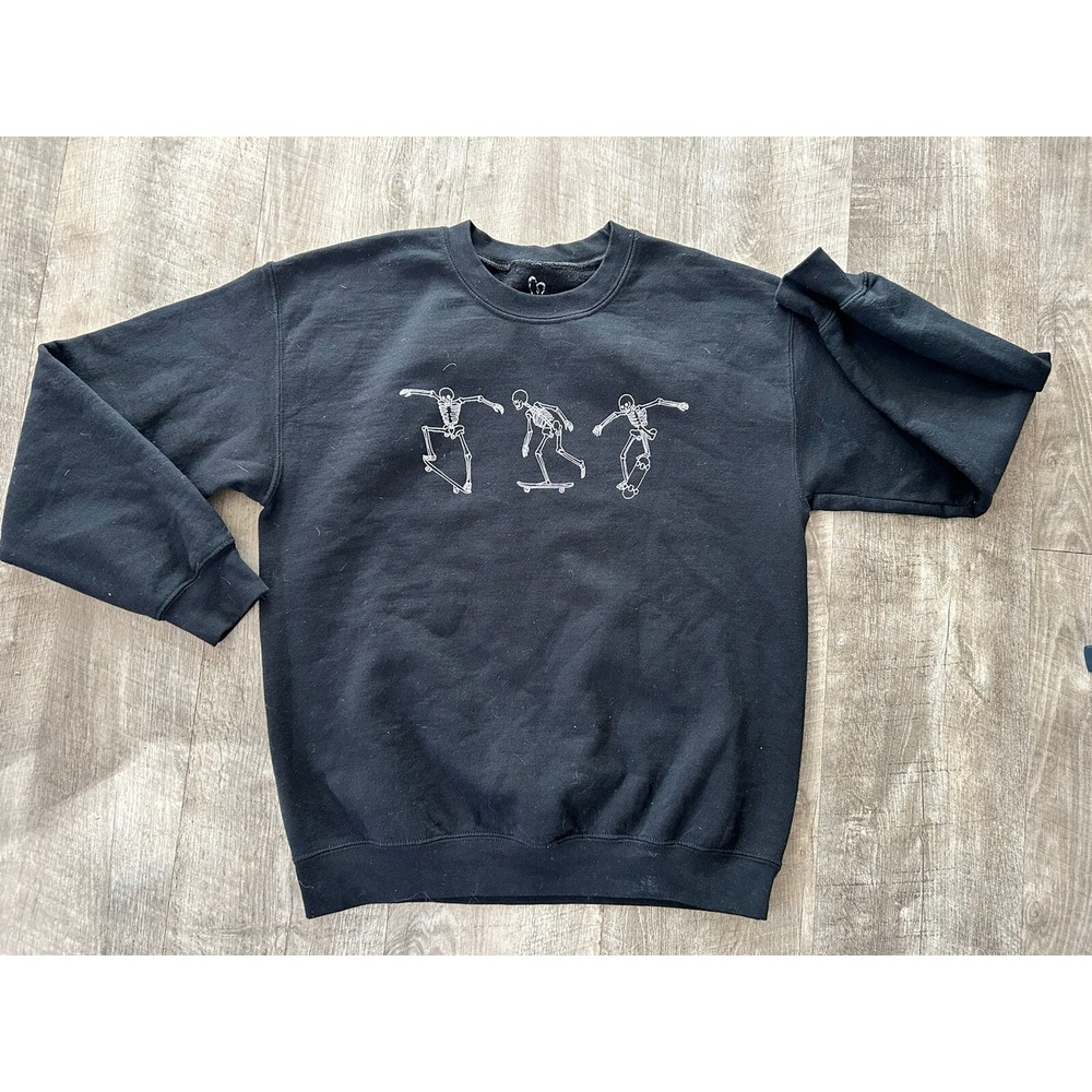 Black Adult Crewneck Sweatshirt‎ Skeleton Skateboards Medium Med M Halloween